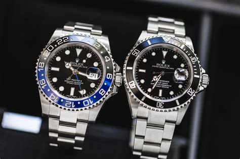 difference between rolex submariner and gmt master ii|rolex batman submariner.